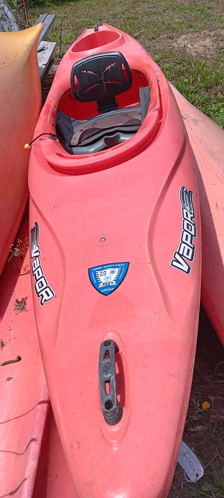 Old Town 12 FOOT KAYAK.