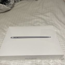 MacBook Air M1 Brand New 