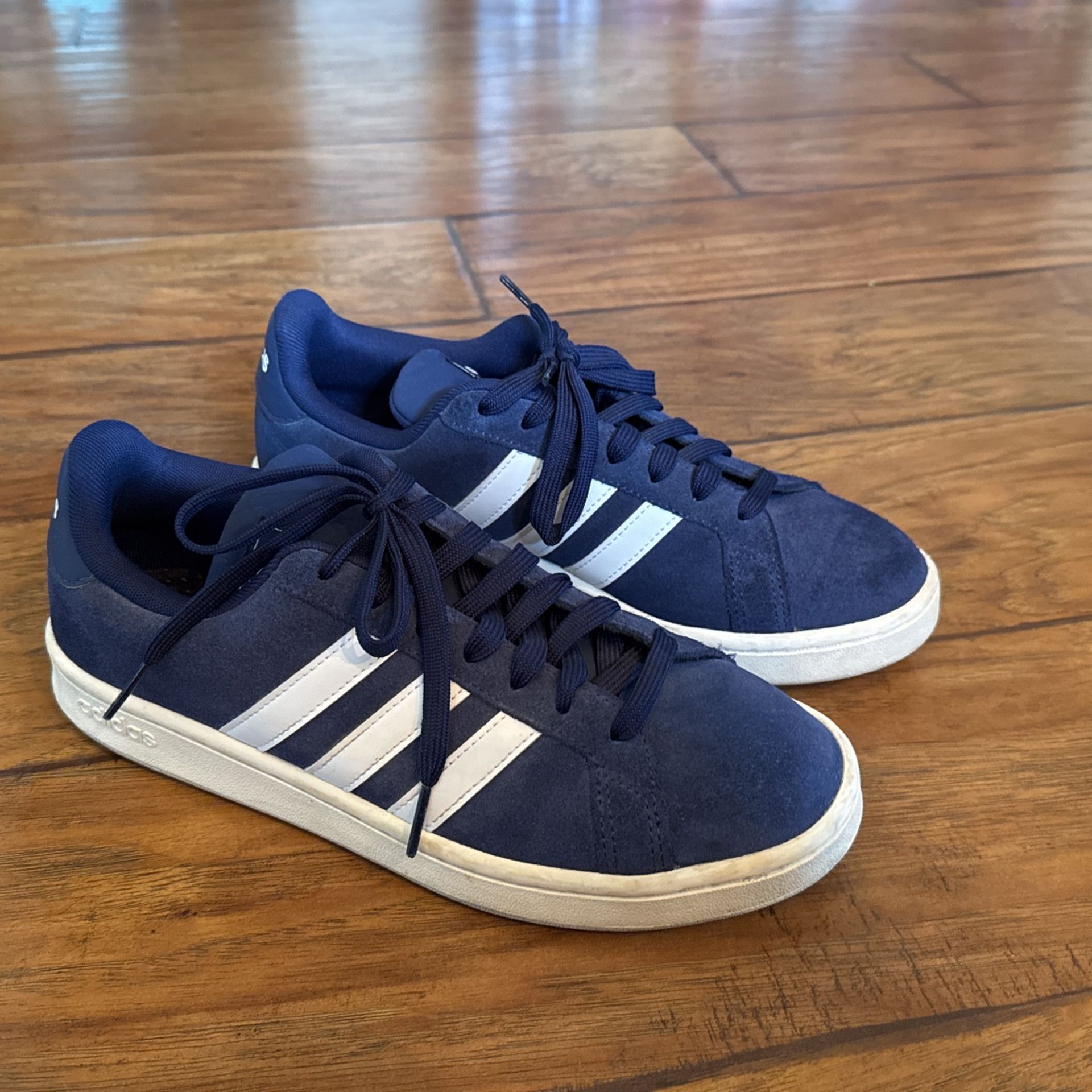 Adidas HWI 28Y001 Men’s size 8.5