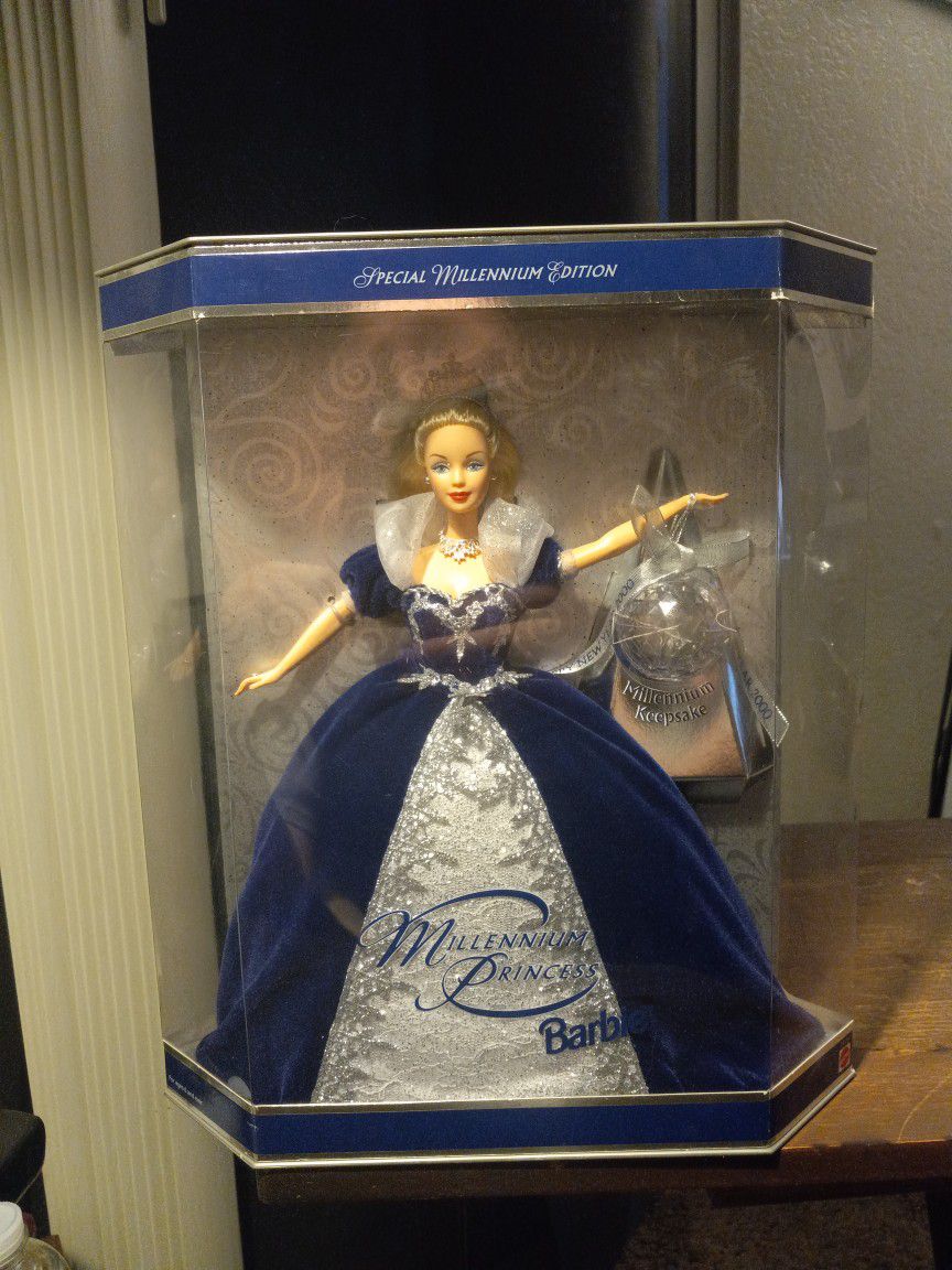 BRAND NEW - NEVER OPENED- NEAR MINT CONDITION PACKAGING Millennium Princess 2000 Barbie Doll Special Edition with Millenium Keepsake. 