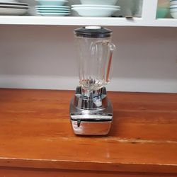 Vintage Hamilton Beach Blender 