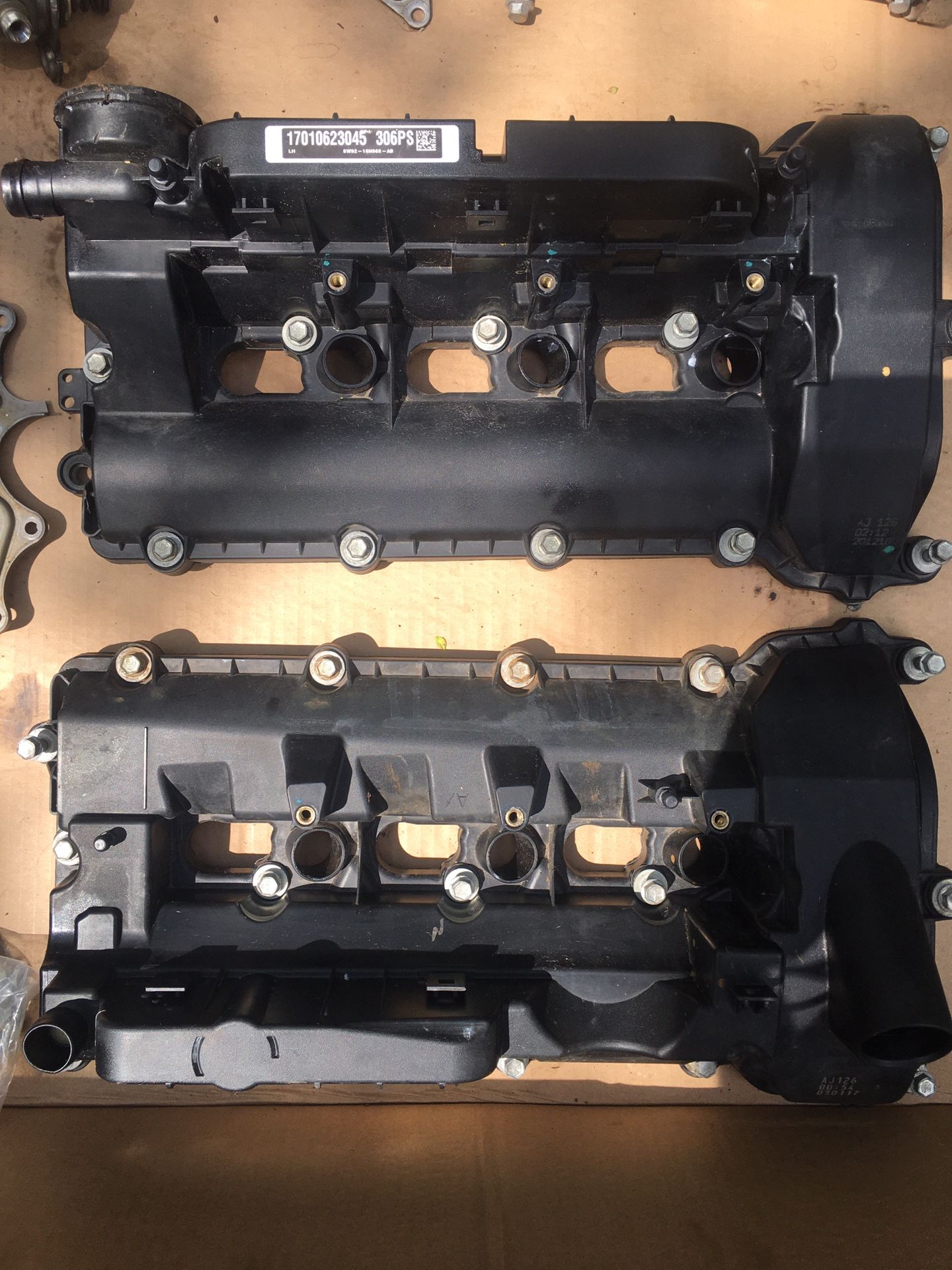Valve covers