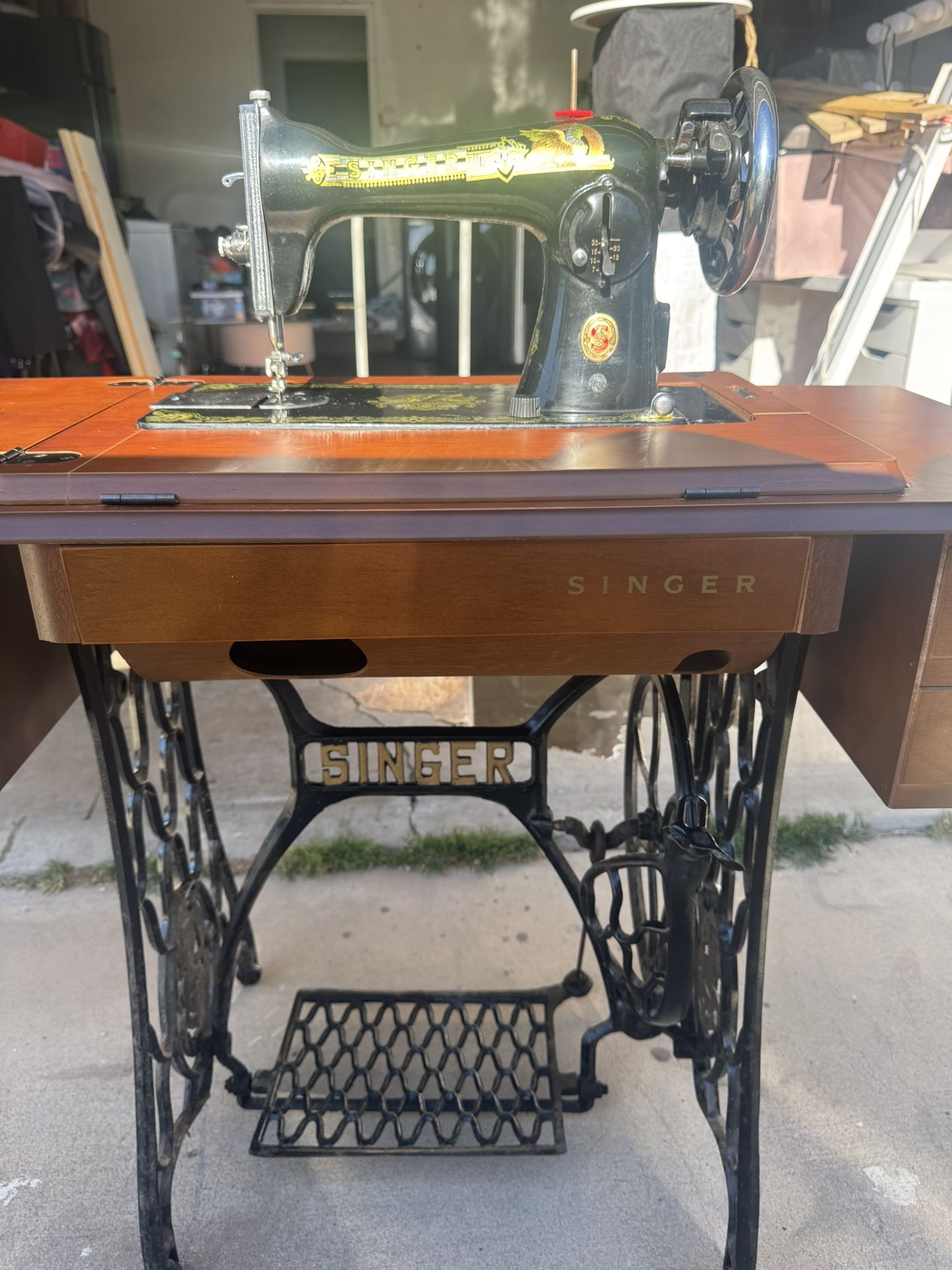 Vintage Singer Sewing Machine Original Wood