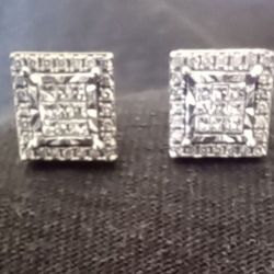 White Gold Diamond Kite Earrings