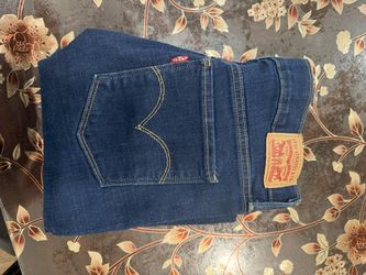 Levi’s 311 Shaping Skinny
