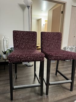 Pair of Bar Stools With Back Rest