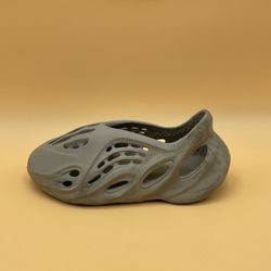 Yeezy Foam Runnr Stone Sage 