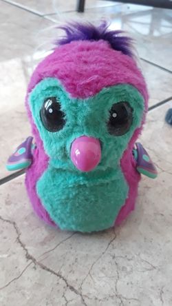 Hatchimal, LPS, and other assorted toys