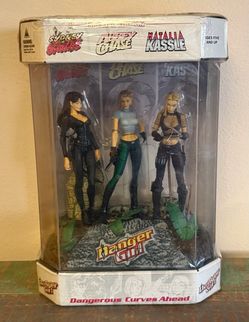 McFarlane Spawn Danger Girl Fish Tank Sealed
