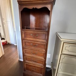 Solid Wood Dressers 