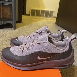 Nike Women’s Air Max Axis Size 11 Brand New. 65$ Obo. Always Open To Offers And Negotiation/bartering.