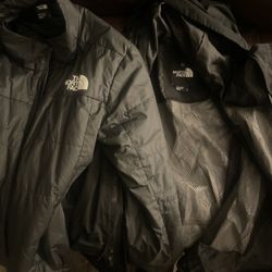 The North Face Men’s Small 3-in-1 Jacket – Black – Removable Insulated Layer