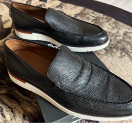 Allen Edmonds Carson Loafer   BLACK, Size 14 D