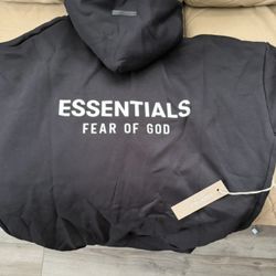 Essentials Fear of God black hoodie size Large brand new