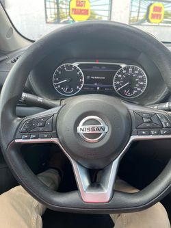 Nissan Sentra 2023