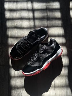AIR JORDAN 11 RETRO LOW “Bred”