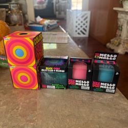 Needoh Lot Cube Mello Mallo Color Change