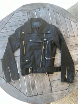 women's black biker jacket