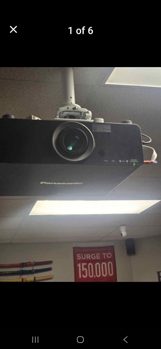 Panasonic DZ6700 WUXGA projector $