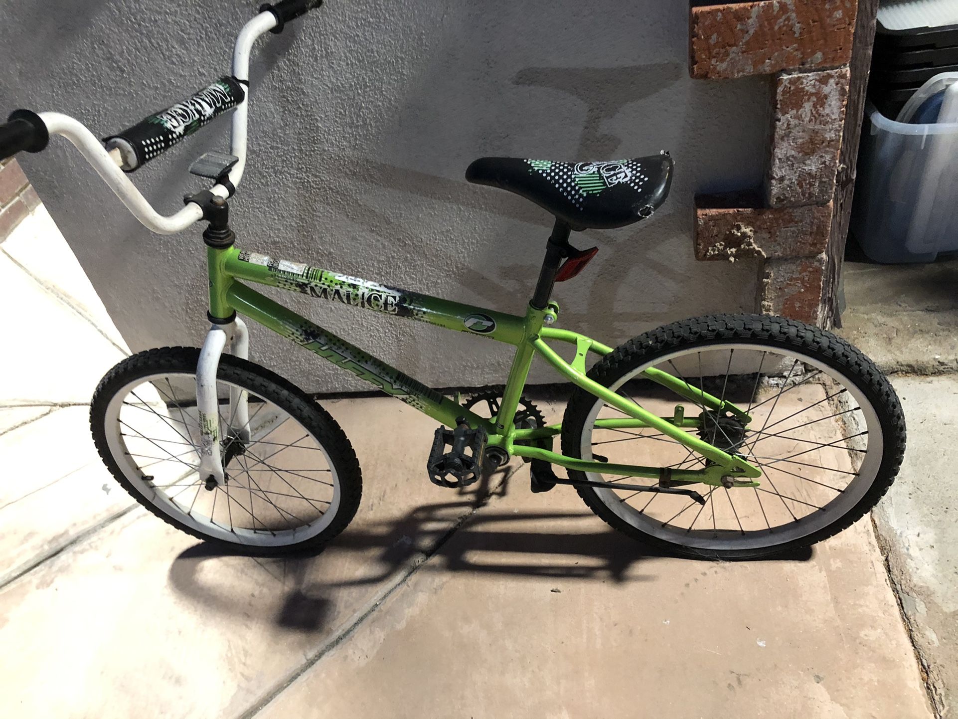 Huffy malice bike sales