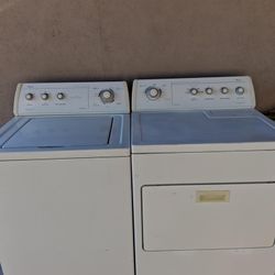 Whirlpool washer and dryer set 
