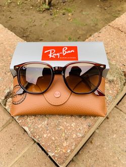NEW original Ray Ban