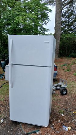 Frigidaire refrigerator