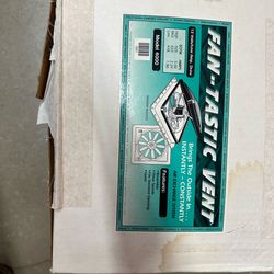 Fan-Tastic Vent Model 4000 - air exchange for RV, Boat, Camper, Etc - Brand New