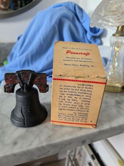 Vintage Penncraft Liberty Bell Cast Iron Replica Bank with Box