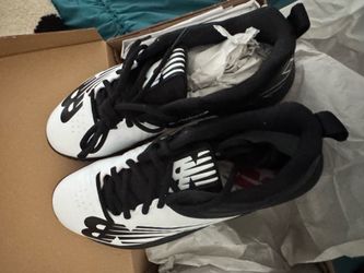 New balance turf shoes