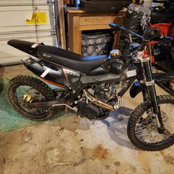 Baja X250 Pit Dirt Bike