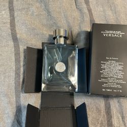 Versace  Pour Homme Eau de Toilette