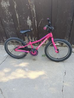 2022 Specialized Rip Rock 20" coaster bike