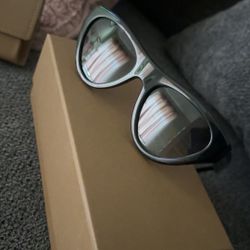 Burberry Sunglasses 