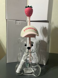 Pink bearista Starbucks