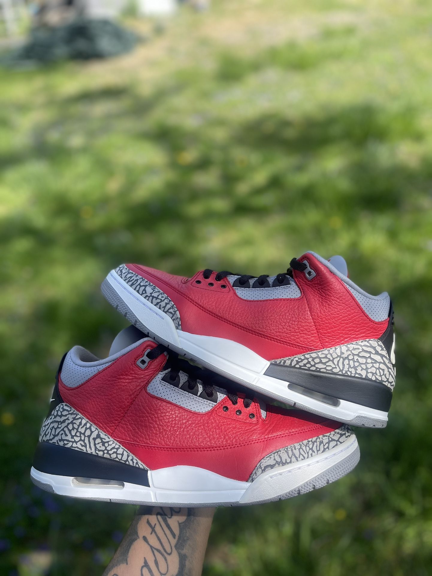 Jordan 3s SE Unite Size 13