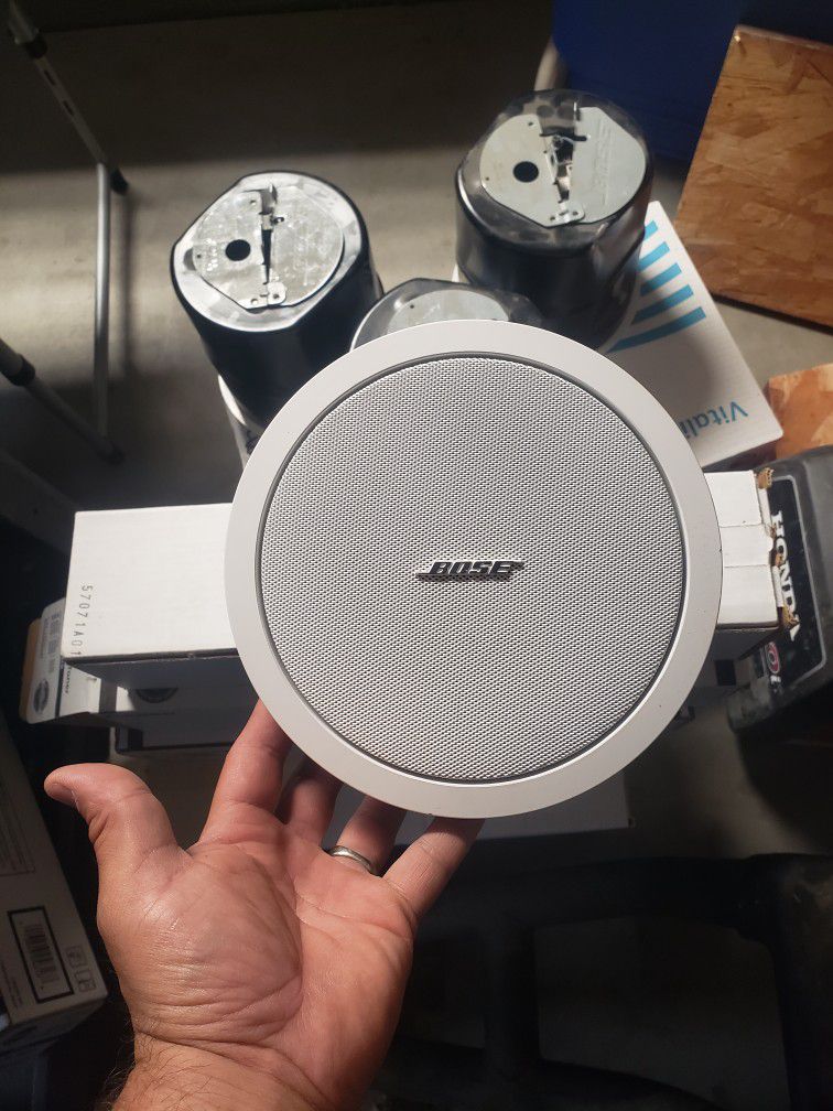 4 Bose Ceiling Speakers Only