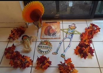 Thanksgiving fall decor lot $5 FIRM for ALL!