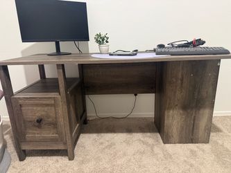 Computer Desk