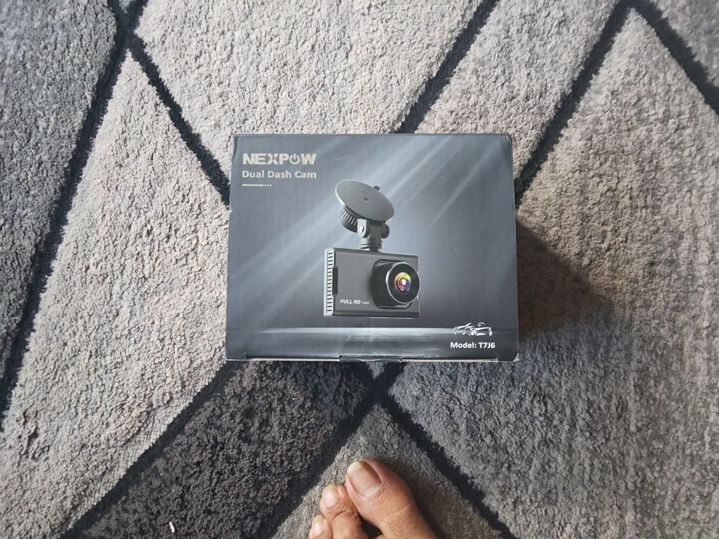 Newpow Dual Dash Cam B