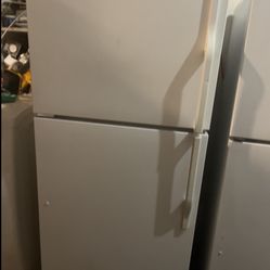 Refrigerator works great. We sell all the time delivery extra.