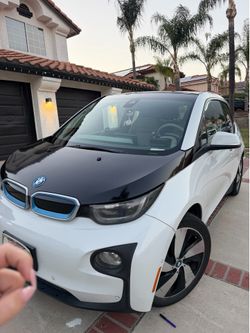 2014 BMW i3 Hybrid – Clean, Reliable, Great Commuter!