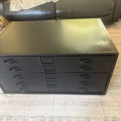 Free black coffee table