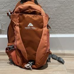  Hiking Backpack
