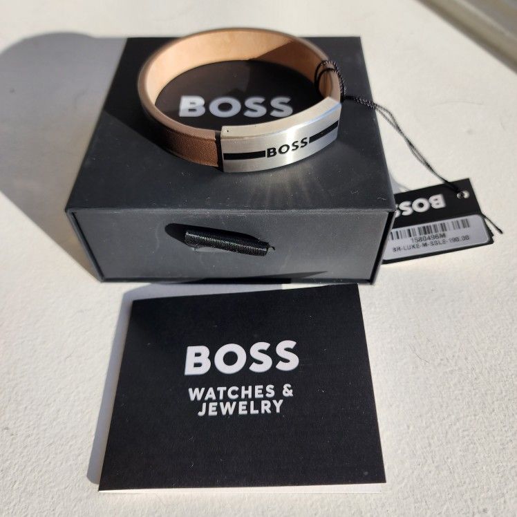 New- Hugo Boss Wristlet