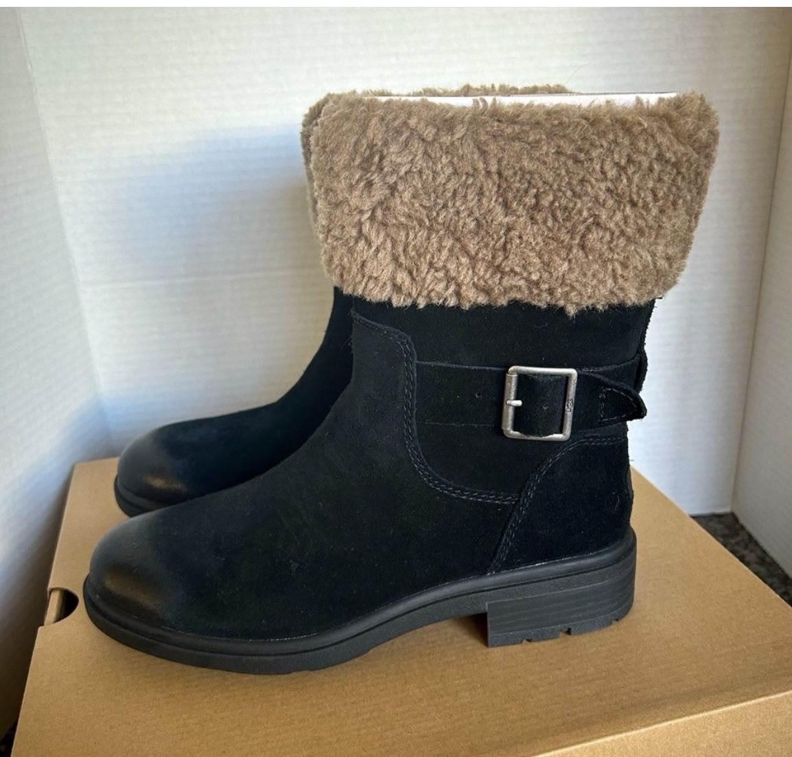 New UGG Harrison Cuff Boots