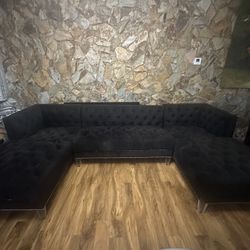 Black Velvet Sectional Couch 3pc