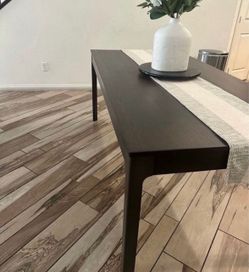 Dinning table