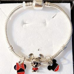 MICKEY MOUSE BRACLET W/ CHARMS