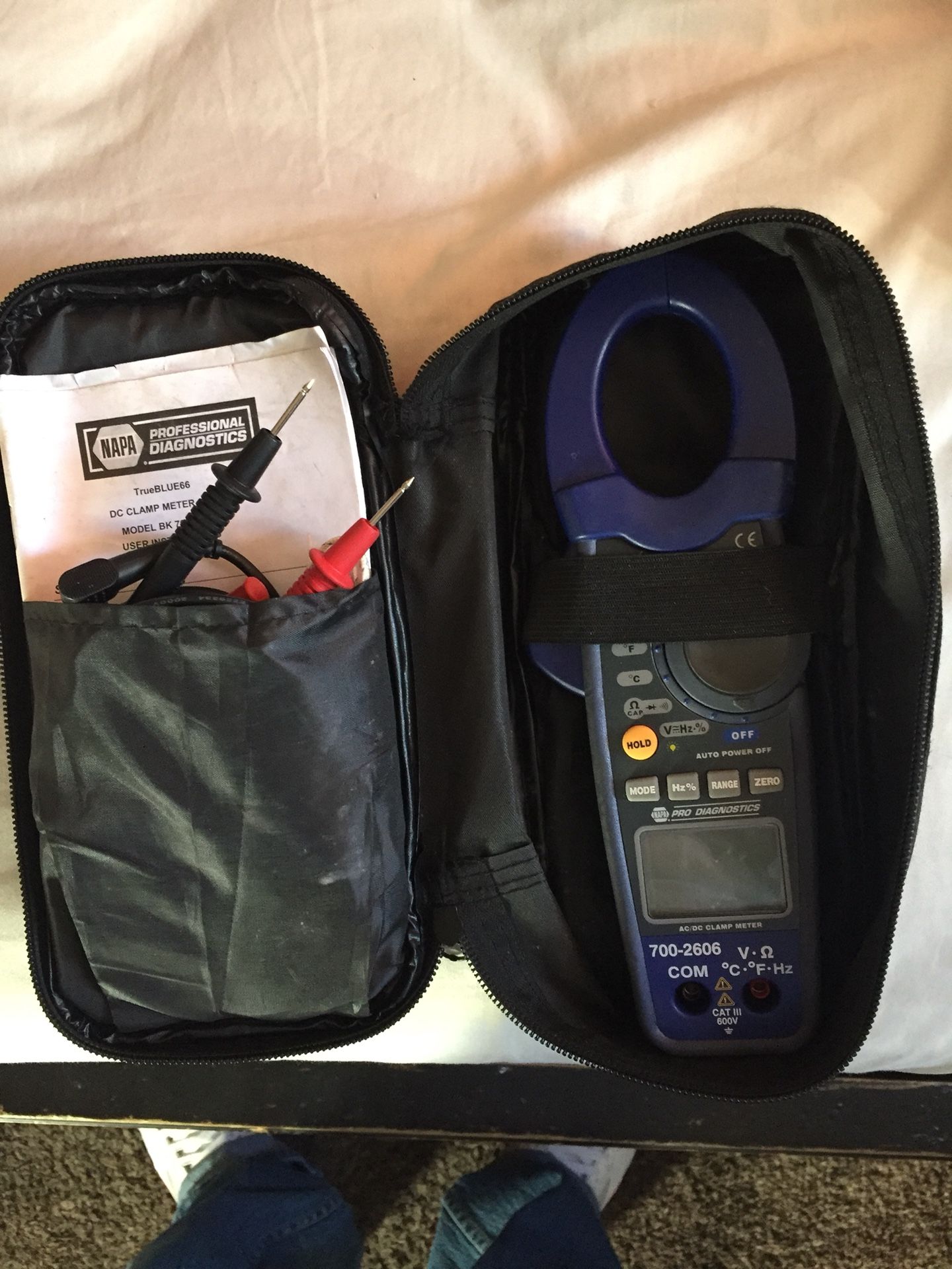 NAPA professional diagnostics true blue 66DC clamp meter 1000 A for